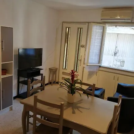 Holiday home L'oustal De Flo